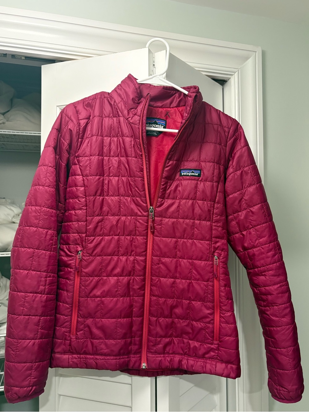 Patagonia Nano Puff Jacket Raspberry Pink Size Small
